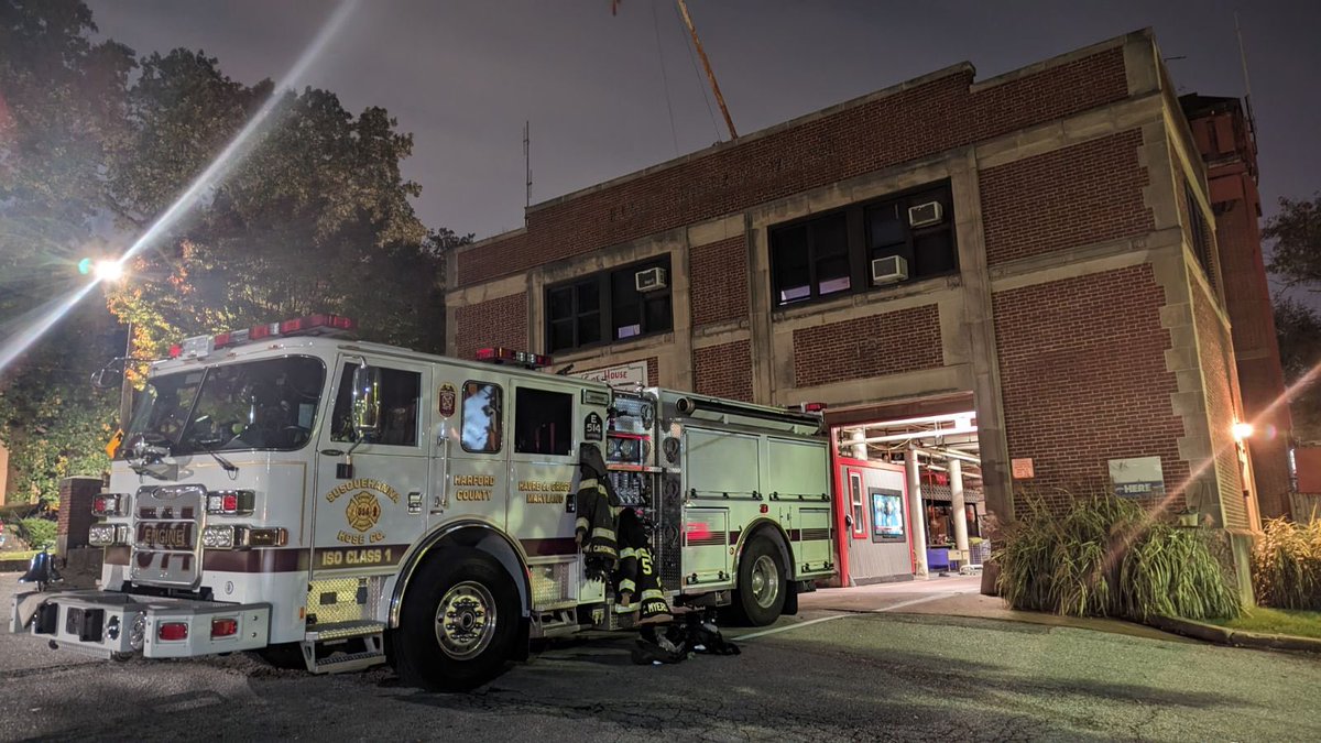 SusquehannaHose's tweet photo. Engine 514 transferred to the quarters of @BaltimoreFire Engine 45 for several hours last night. We ask that you please keep the BCFD, their members and families in your thoughts and prayers. https://t.co/ersUM54dR5