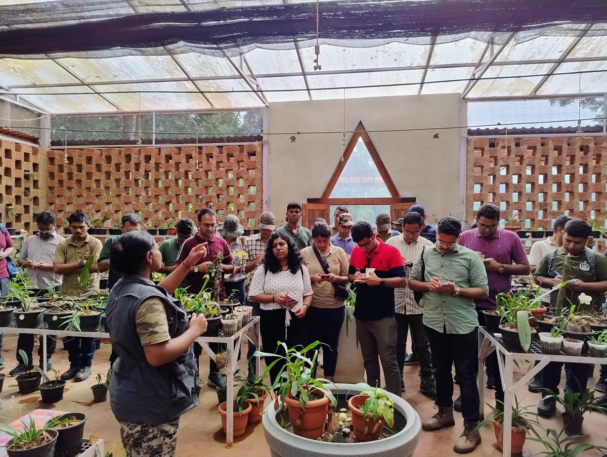 IGNFA_GoI's tweet photo. IFS probationers, as part of their South India tour, had the privilege of visiting Kali Tiger Reserve. Shri Nilesh Shinde, IFS, Field Director, imparted essential knowledge on Village relocation, Outreach &amp; Eco-development through SWAYAM-ENEC, &amp; anti-poaching strategies.
@moefcc https://t.co/wcxm5a6Oqw