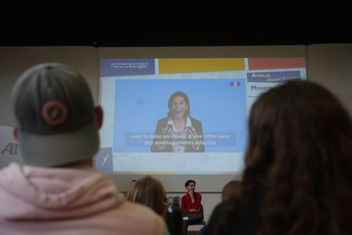 <a href="/Thomas_ANESTAPS/">Thomas Vermorel</a> <a href="/FranceUniv/">France Universités</a> <a href="/FFSportU/">FFSU</a> <a href="/Sports_gouv/">Ministère des Sports 🇫🇷</a> <a href="/sup_recherche/">Ministère Enseignement supérieur/Recherche/Espace</a> <a href="/universitereims/">Université de Reims Champagne-Ardenne</a> <a href="/Onaps_officiel/">Onaps</a> <a href="/VilledeReims/">Ville de Reims</a> <a href="/UFR_STAPS_Reims/">UFR STAPS Reims</a> <a href="/StapsAres/">ARES : Association Rémoise des Étudiants en STAPS</a> @Tim_ANESTAPS <a href="/C3dStaps/">C3D STAPS</a> <a href="/edouardleroy/">Edouard Leroy</a> <a href="/education_gouv/">Ministère Éducation nationale</a> <a href="/sbraconnier/">Stéphane BRACONNIER</a> [#SportUniv 🤾]

<a href="/AOC1978/">Amélie Oudéa-Castéra</a> revient sur la collaboration entre <a href="/Sports_gouv/">Ministère des Sports 🇫🇷</a> et l'<a href="/ANESTAPS/">ANESTAPS</a> pour des universités actives :

"Cette enquête a nourri notre atelier #IPCS dédié au développement de la pratique sportive étudiante qu’on a organisé ensemble le 7 avril dernier."