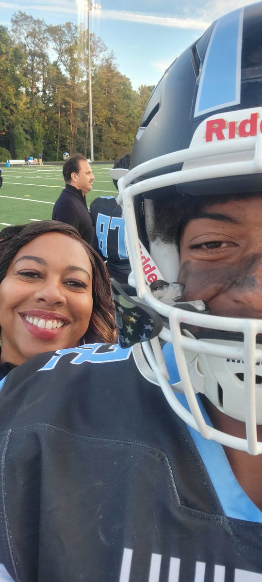 Fox5TerriT's tweet image. It's #SeniorNight and my #sonshine is ready to tear BCC apart!