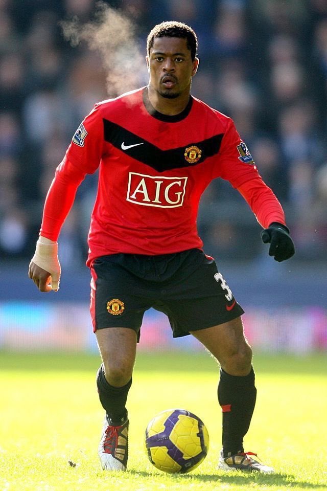 martinhoinj's tweet photo. @mbafraudee Carisma es apellido de este hombre ⚽️ https://t.co/Un7vuPoJDD