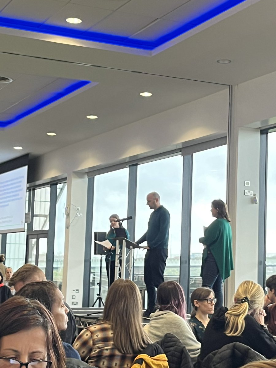 ashihasan's tweet image. Excellent speech by an excellent teacher #MySpeaker #TogetherWeMakeTheDifference #residentDJ