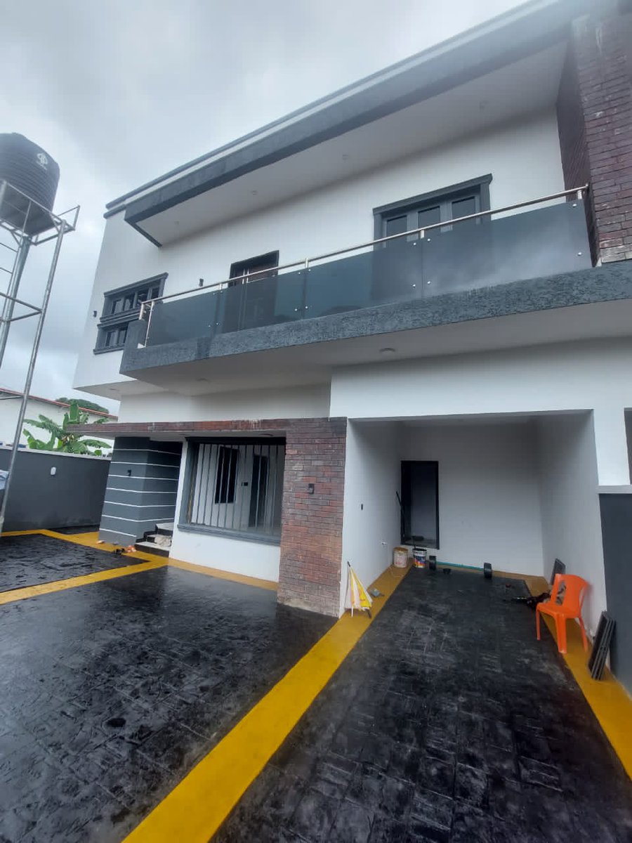 For Sales
A Newly Built &amp; modern 2Units of Spacious 4bedrooms Semi-detached Duplex with modern facilities
Location: Jericho GRA, Ibadan
price: 120m per units

#EndSARS #LekkiMassacre #OurLagos Love For Free Wike Davido Gumi Mariam IT HAS HAPPENED Naira Buhari Chef Dammy Mr Ibu
