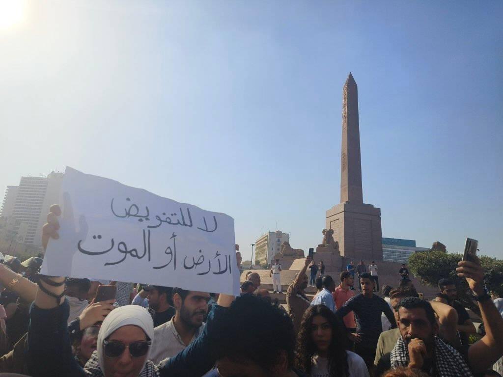 philocaaalist's tweet photo. من ميدان التحرير.. هنا فلسطين

تصوير: ماهينور المصري https://t.co/gEBpW3u1bk