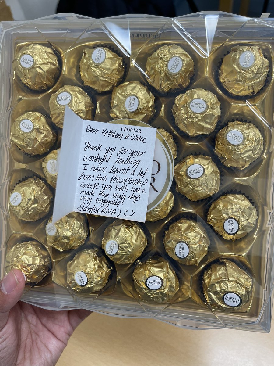 itsghreysnow's tweet photo. Such a sweet bunch of nurse preceptees ❤️ #lovewhatyoudo #nurseeducator #preceptorship #nextgenerationnurses #laststudyday @RBandH_nursing @RBandH https://t.co/kn43fs1lRZ