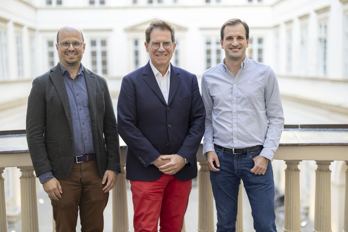 In a new <a href="/NatureComms/">Nature Communications</a> study led by <a href="/giuliosf/">Giulio Superti-Furga</a>, scientists for the first time identified and characterized a new small molecule called "Feeblin", which can inhibit the interaction of #SLC15A4 with #TASL. This could help patients with systemic lupus. #SLE 
➡️ bit.ly/3PWIFag
