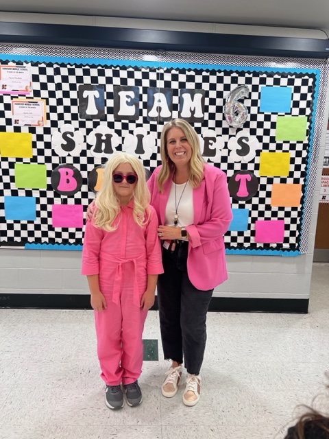 Mrs_Hoke's tweet photo. Barbie day @HanoverMiddle!
#spiritweek #pinkout https://t.co/3jszO2bcrJ