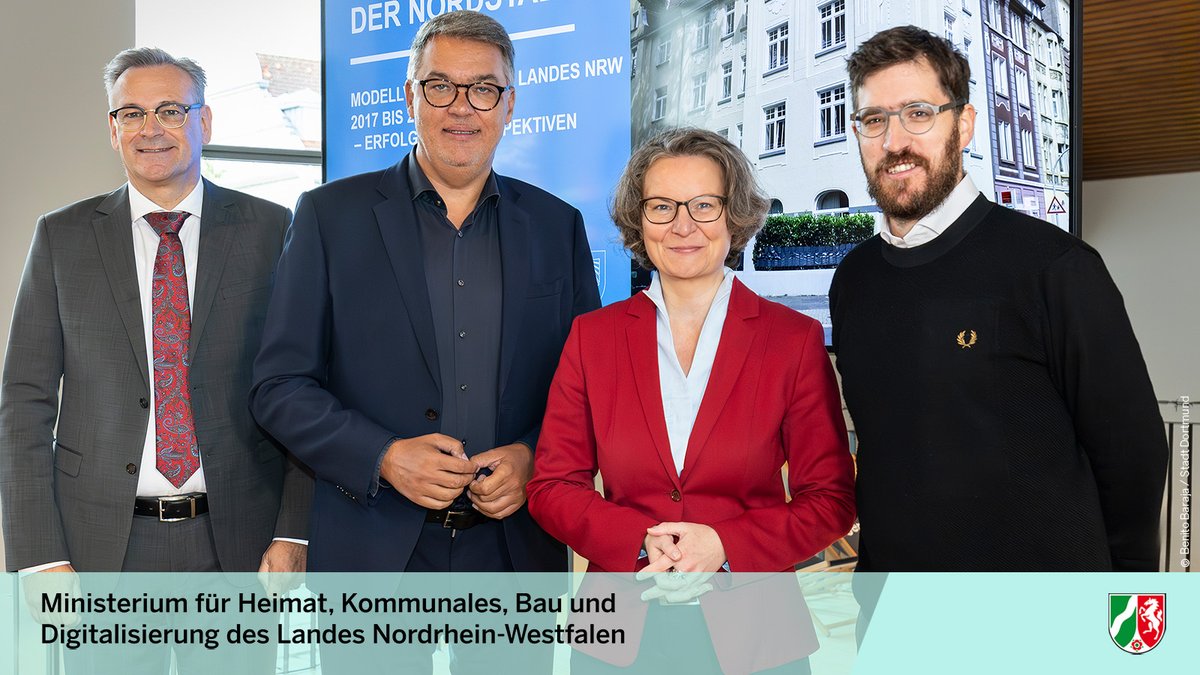 MHKBD_NRW's tweet photo. Mach flott den Schrott - Modellvorhaben #Problemimmobilien in #Dortmund: Min. @InaScharrenbach: „@stadtdortmund ist Vorreiter dafür, wie eine Kommune mit klar koordiniertem Vorgehen bei vergleichsweise geringem finanziellem Einsatz große Verbesserungen erzielen kann.“ #nrw https://t.co/4eQbt3LYkE