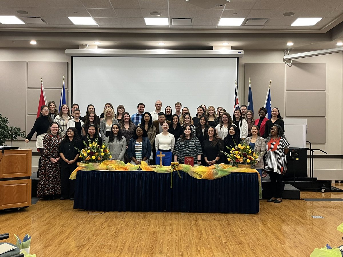 ECSD_Super's tweet photo. Congratulations to our new teachers, who were inducted into the Alberta Teachers’ Association last night! @EdmCathSchools #ecsdfaithinspires https://t.co/TwFnJtYRa4