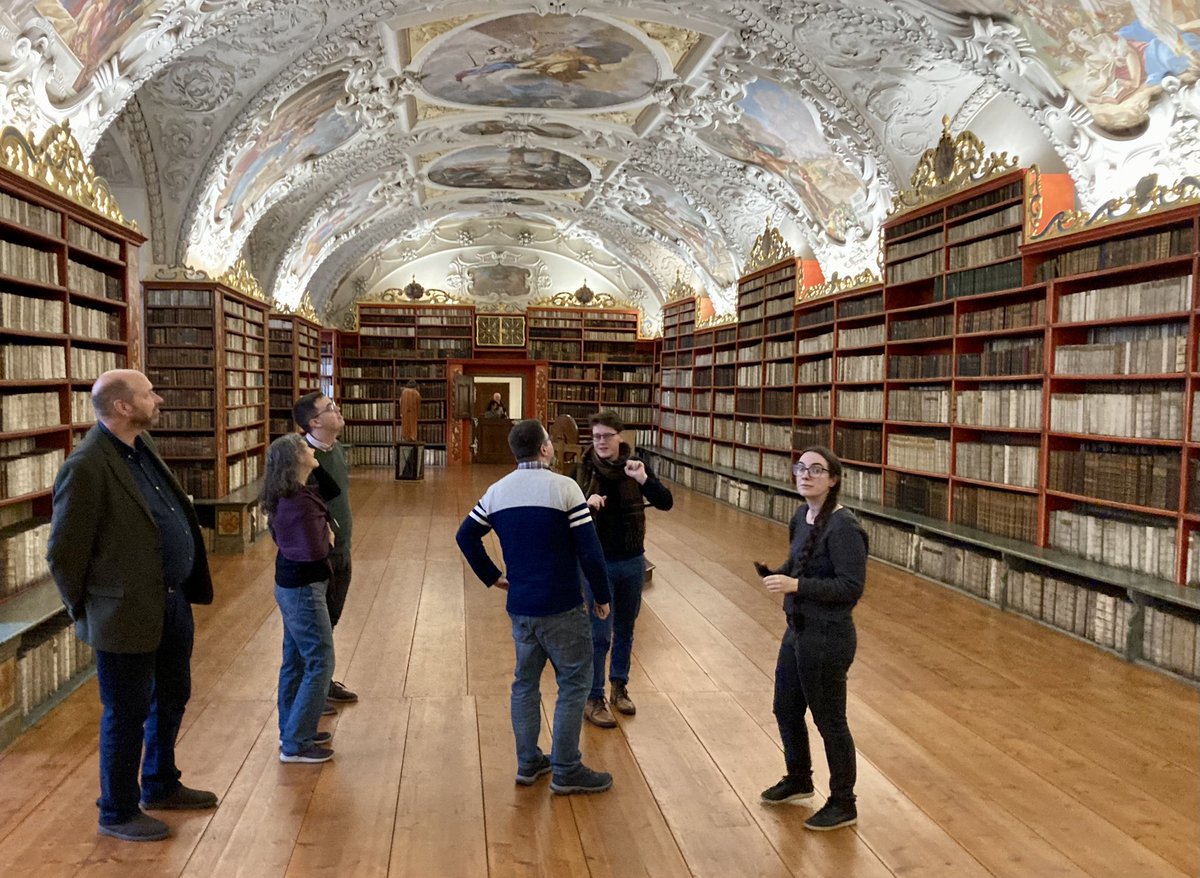 medieval_cuni's tweet photo. Yesterday was a busy day dedicated to lectures and excursions. 😅 

Students and staff from @CharlesUniPRG, @StAndrewsHist and @UiB 🇨🇿🏴󠁧󠁢󠁳󠁣󠁴󠁿🇳🇴 visited places connected with the Czech reformation, including the archives of @Ecirkev, and entered also the famous #StrahovLibrary. https://t.co/RBj6RrPJzj