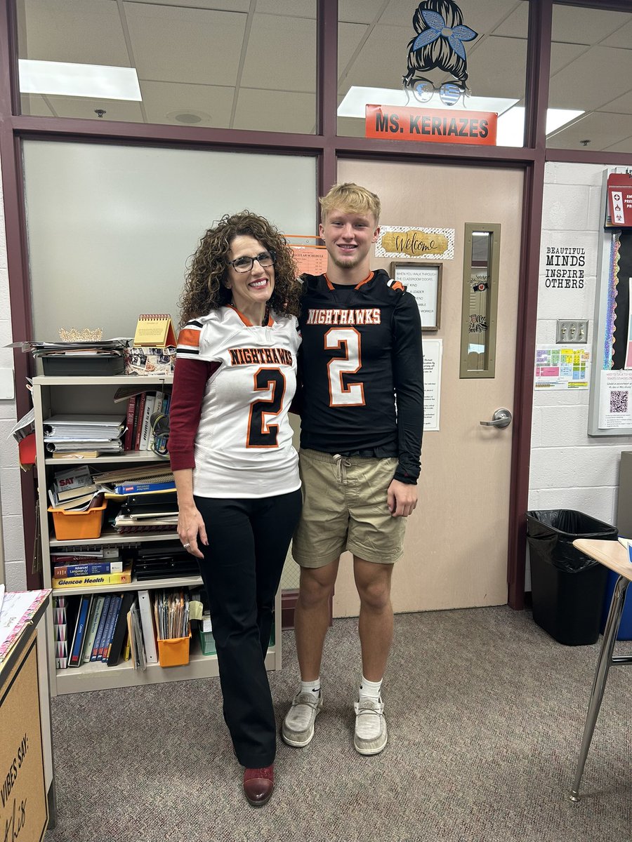 Ms. Keriazes (@sedulousinlife) on Twitter photo With <a href="/Joey_Wilkinson2/">Joey Wilkinson</a> ! 🧡🏈🖤 The honor of being a teacher is the gift of appreciation. #HPDSAWESOME With <a href="/Joey_Wilkinson2/">Joey Wilkinson</a> ! 🧡🏈🖤 The honor of being a teacher is the gift of appreciation. #HPDSAWESOME