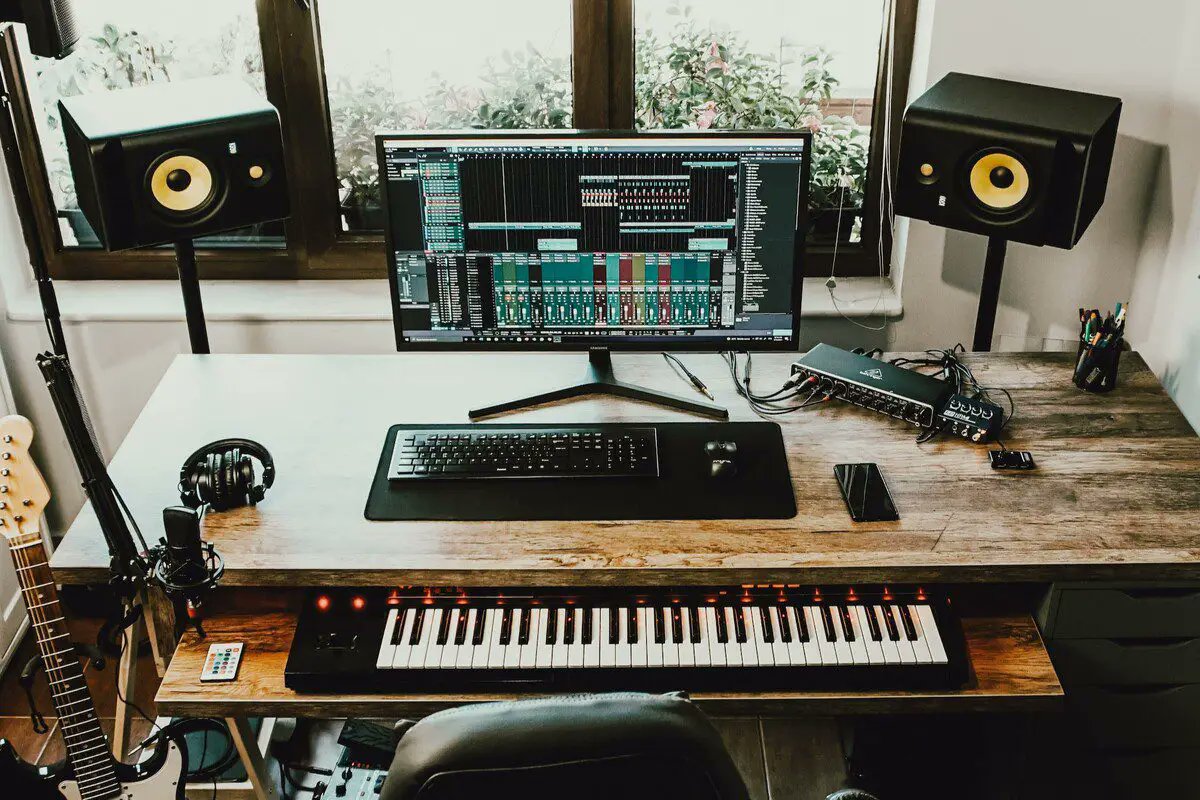 KollabSol's tweet photo. When finalizing arrangements, editing ruthlessly is key. Be brutal cutting unnecessary parts! Only keep what maximizes the core ideas. Resist adding just for the sake of it. Strip away excess until only the strongest motifs/textures/grooves remain. #musicproduction https://t.co/rOn2SDT6nq