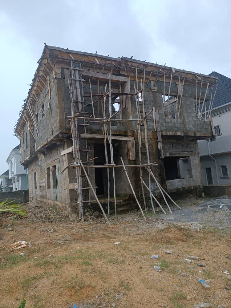 For sale

5 bedroom fully detached duplex carcass at BITMORE GARDEN ESTATE opposite River Park Estate at NUT Axis Lugbe Abuja. #52m

#EndSARS #LekkiMassacre #OurLagos Love For Free Wike Davido Gumi Mariam IT HAS HAPPENED Naira Buhari Chef Dammy Mr Ibu Rest In Peace