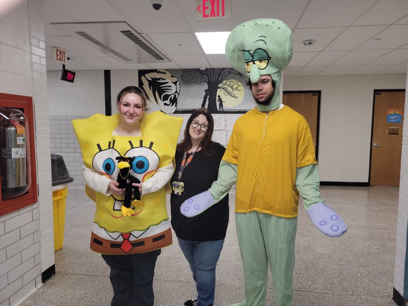 TrumanLieberman's tweet photo. When the student you have been calling Squidward since 10 grade shows up his senior year as.  . .
#btsdtigers #FallPepRally https://t.co/FShxJApvW7