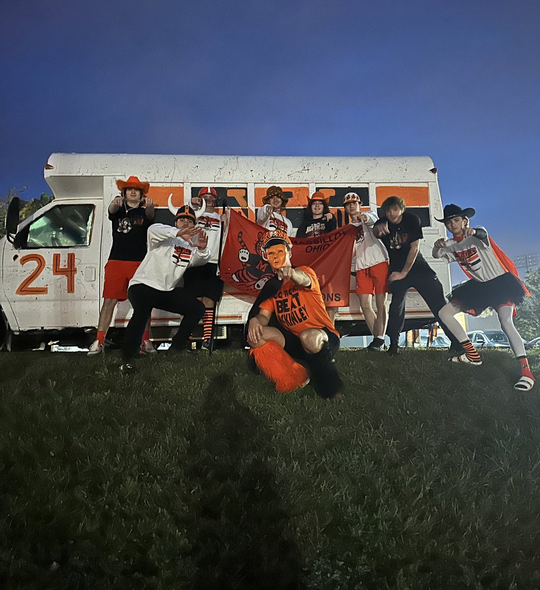 MassillonVI's tweet photo. CHRISTMAS IN TIGERTOWN!!
Go TIGERS BEAT Mckinley!!! 
29 Hours till Game Time. Lets bring it to them.
#BEATMCK #TIG https://t.co/NfMigv6lva