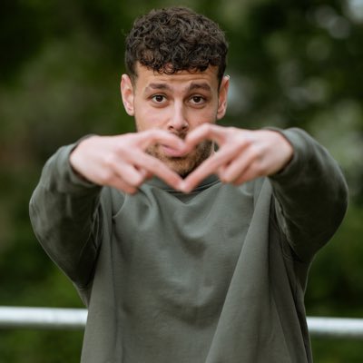 __formz's tweet photo. #NewProfilePic https://t.co/HwcWeYENOd