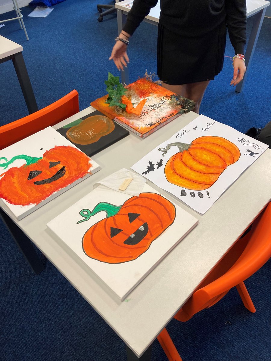 P U M P K I N S

Mr McCann, one of our KS3 teachers held a class competition today for the best pumpkin art work!

Here are the fabulous paintings, with the overall winner being Fliss!  Well done Fliss!

Well done to the whole class for their amazing art work and talent!