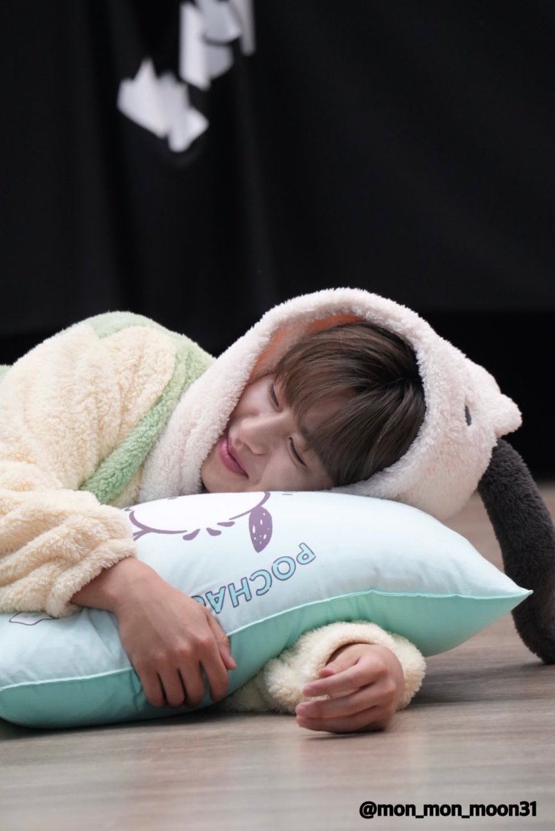 coopy81's tweet photo. 케이타 오늘 너무 귀여운데요😭😭 https://t.co/j80UplZd2V
