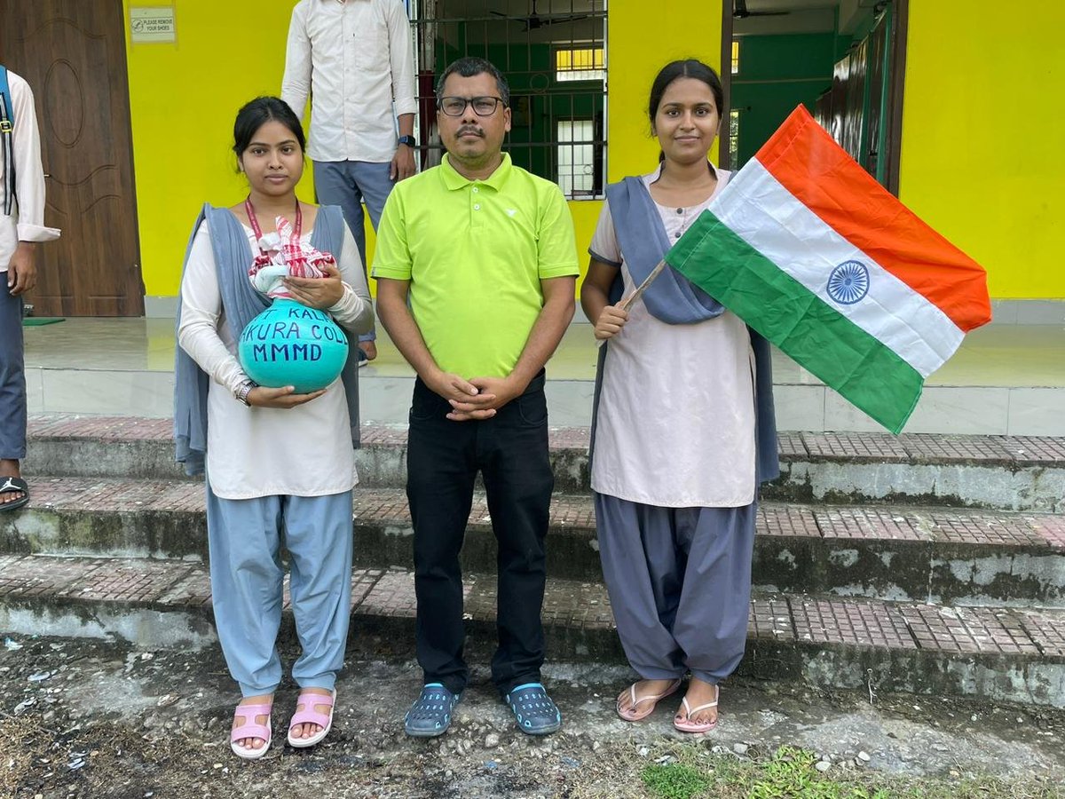 nsshalakaura's tweet photo. Amrit Kalash (Jar) of Halakura College, Dhubri-Assam. https://t.co/q81CP3LN9Z
