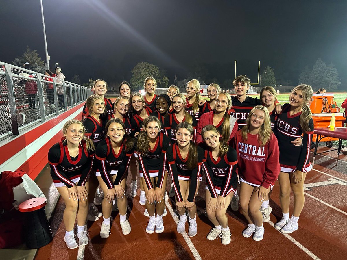 HCRedDevilCheer's tweet photo. We can’t believe how fast the Fall season went! Looking forward to one last Friday Night Lights! ❤️🏈🤍 https://t.co/gyVu9HDBaA