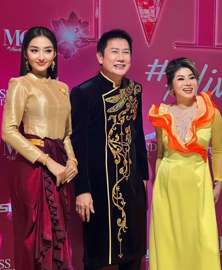 miyrab31's tweet photo. พิชชี่กับปะป๋ามามี๋☘️☘️☘️
#พิชชี่ #PichVoteySaravody https://t.co/cslO2pZWsf