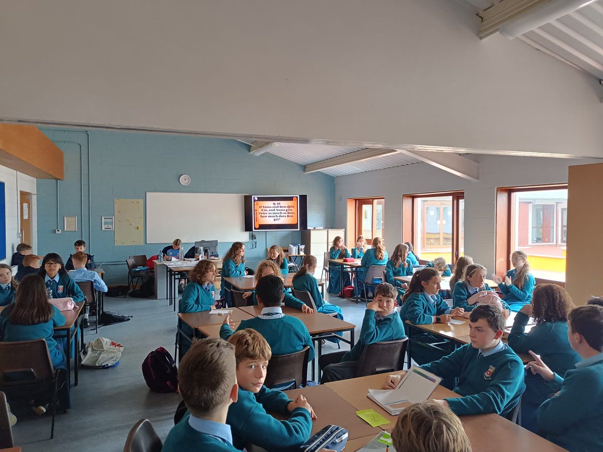 CastletroyC's tweet image. A fantastic way to end the week with over 200 first years competing in a whole year Maths Table Quiz, led by some of our fantastic transition year! #Mathsweek2023 #iusemaths