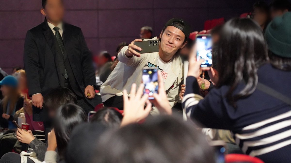 mindmark_movie's tweet photo. 불타는 금요일🔥
함께해주신 관객 여러분 감사합니다🫶

<30일>과 함께 유쾌한 주말 되세요!

#30일 #영화30일 #강하늘 #정소민 #윤경호 #절찬상영중 #KangHaNeul #JungSoMin #무대인사 #코미디 https://t.co/7neYNdbbmC