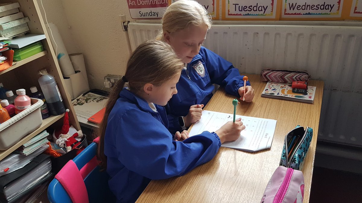 stpatricksgnslk's tweet photo. Some photos from our @mathsweek events in 3rd class. The girls learned about 2D shapes and symmetry and really enjoyed their #MathsTrail to the park.
@LimerickEnviron @SFICuriousMinds https://t.co/ttq4Uoxw68