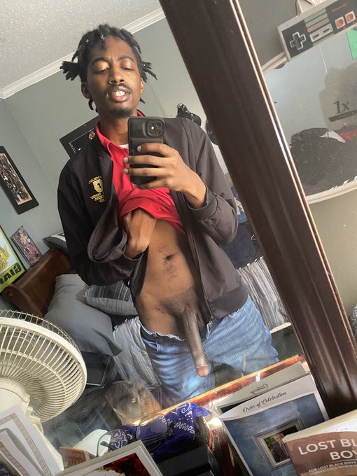 This how I go to work 🙃 https://t.co/zbPavQqwwP