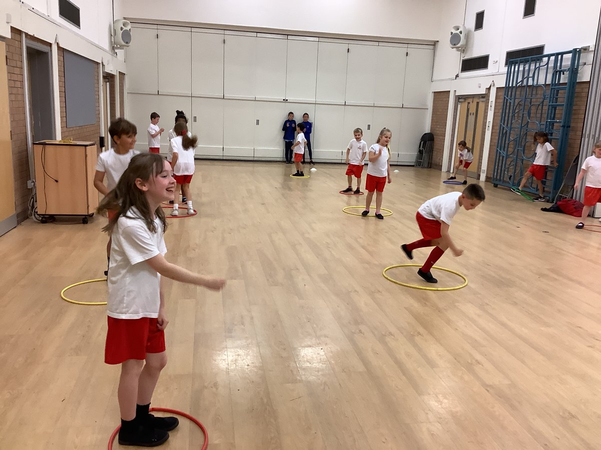 StPhilipsY3C's tweet photo. Happy European Day of Languages and Sport! We have focussed our learning on the country of Romania, and this morning we enjoyed playing a traditional Romanian game called oina. @StPhilipCEAP #teamStPhilips https://t.co/ag5dAJFO7e