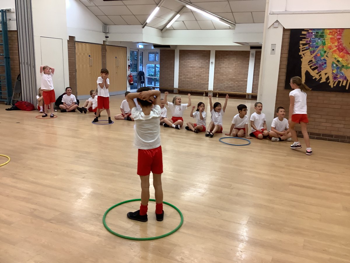 StPhilipsY3C's tweet photo. Happy European Day of Languages and Sport! We have focussed our learning on the country of Romania, and this morning we enjoyed playing a traditional Romanian game called oina. @StPhilipCEAP #teamStPhilips https://t.co/ag5dAJFO7e