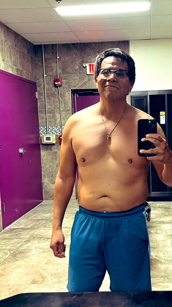 AaronShaawiit's tweet photo. Chest Day… https://t.co/5mPnzHCd1N