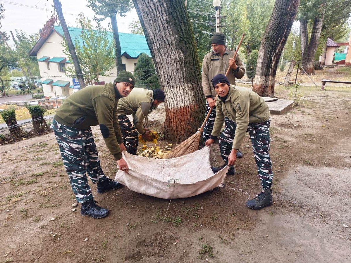 Swachhata activity conducted under Special Campaign 3.0
<a href="/PIBHomeAffairs/">PIB - Ministry of Home Affairs</a>
<a href="/PMOIndia/">PMO India</a>
<a href="/DARPG_GoI/">DARPG 🇮🇳</a>