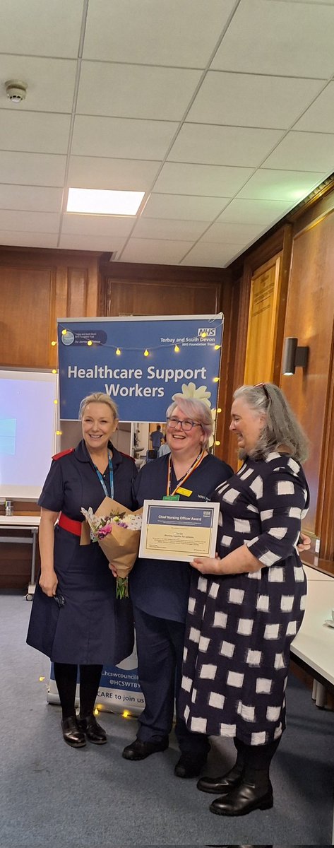 Such a proud moment, seeing @NikNak131313 recieve their CNO award for health care support workers for all their excellent work as chair of @HcswTby Council and raising the profile of HCSW. Well done Nik 👏👏