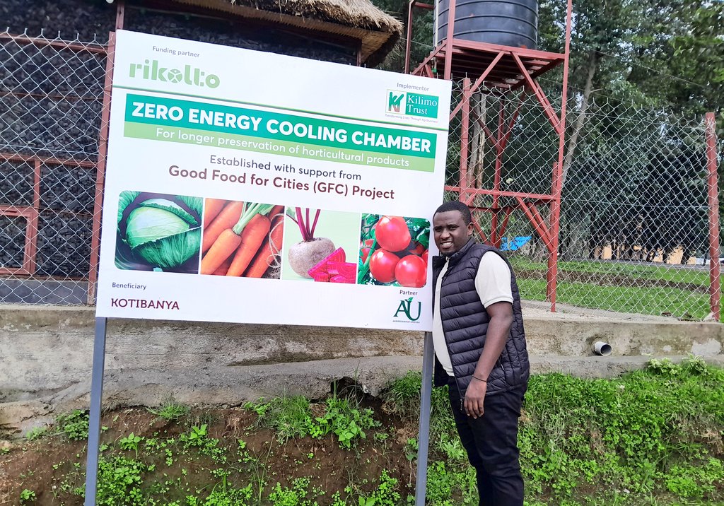 Alexis Nyandwi 🇷🇼 (@alexisnyandwi12) on Twitter photo Pleased to visit this morning , Zero energy cooling chamber established with support from #GF4CS Project. Many thanks #Belgium #DGDC through <a href="/rikolto/">Rikolto</a> for funding this project, Implemented by <a href="/AdecorRwanda/">Rwanda Consumer Right's Protection Organization</a> and <a href="/kilimoEAC/">#KilimoTrust@20</a>.
#GF4Cs focuses on professionalization of smallholder Pleased to visit this morning , Zero energy cooling chamber established with support from #GF4CS Project. Many thanks #Belgium #DGDC through <a href="/rikolto/">Rikolto</a> for funding this project, Implemented by <a href="/AdecorRwanda/">Rwanda Consumer Right's Protection Organization</a> and <a href="/kilimoEAC/">#KilimoTrust@20</a>.
#GF4Cs focuses on professionalization of smallholder