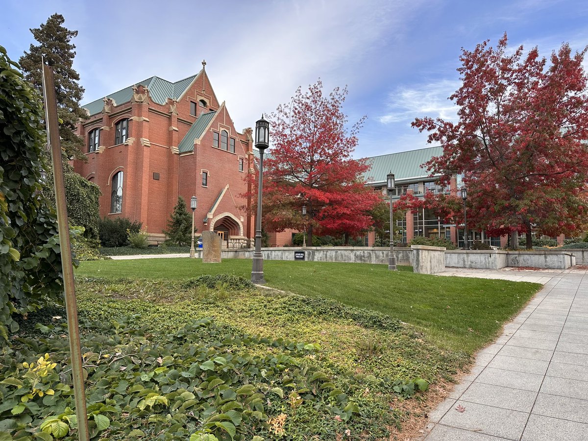 Thank you for the game day visit <a href="/CoachTFord/">Thomas Ford Jr</a> <a href="/Koach_BrownII/">Coach Brown</a> and <a href="/VandalFootball/">Idaho Football</a>! Great to be back in Moscow. <a href="/BrandonHuffman/">Brandon Huffman</a> <a href="/Micah_Chen/">Micah Chen</a> <a href="/SBLiveWA/">Washington High School On SI</a> <a href="/PrepRedzoneWA/">Prep Redzone Washington</a>