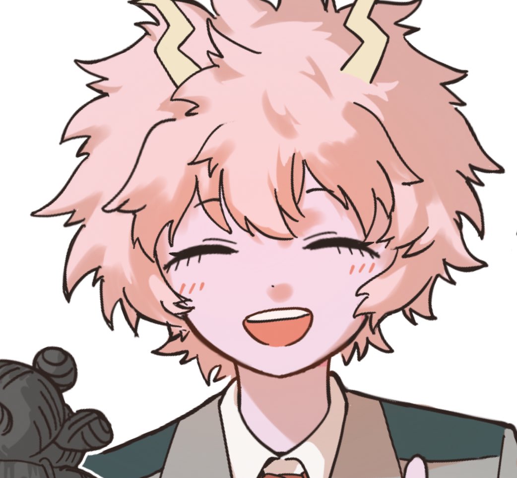 fuyu__mikan2's tweet photo. 芦戸ちゃん描いてたら段々可愛さに気づてしまった https://t.co/qQ1cPkWEiu