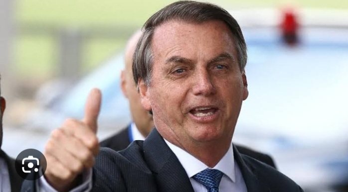 NÃO SE ILUDA SEU LUGAR É NA PAPUDA.