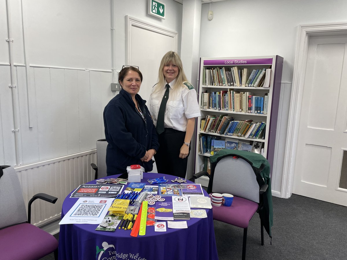 Today Community Liaison Officer PSE Horn and PSE Mgebrisvili attended Pembury Library to hold a Hate Crime awareness stand as part of National Hate Crime Awareness Week, accompanied with KCC Warden Sophie Marsh. #NationalHCAW #WeStandTogether #No2H8 #NoPlaceForHate #KentPolice