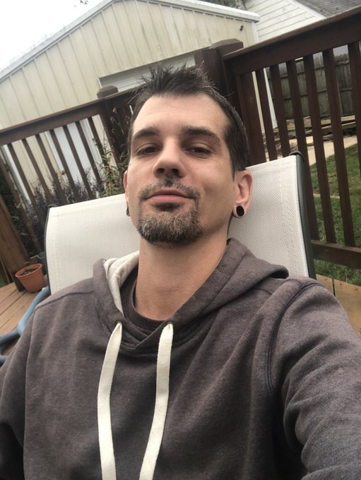 Frightful friday stream on https://t.co/mO2niys95P https://t.co/KJIlaEpUw3