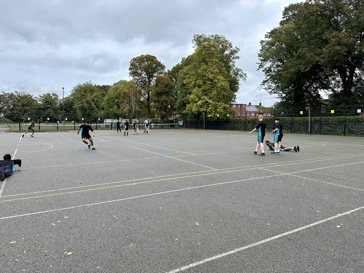 LangleyAcademyPE tweet media