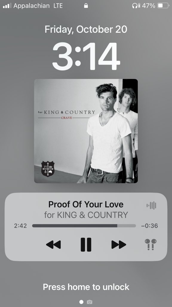 ProjectFearFan3's tweet image. This is a good song, been one of the songs I loop on repeat the last like day or so whenever I would listen to music 😊 #GoodSong