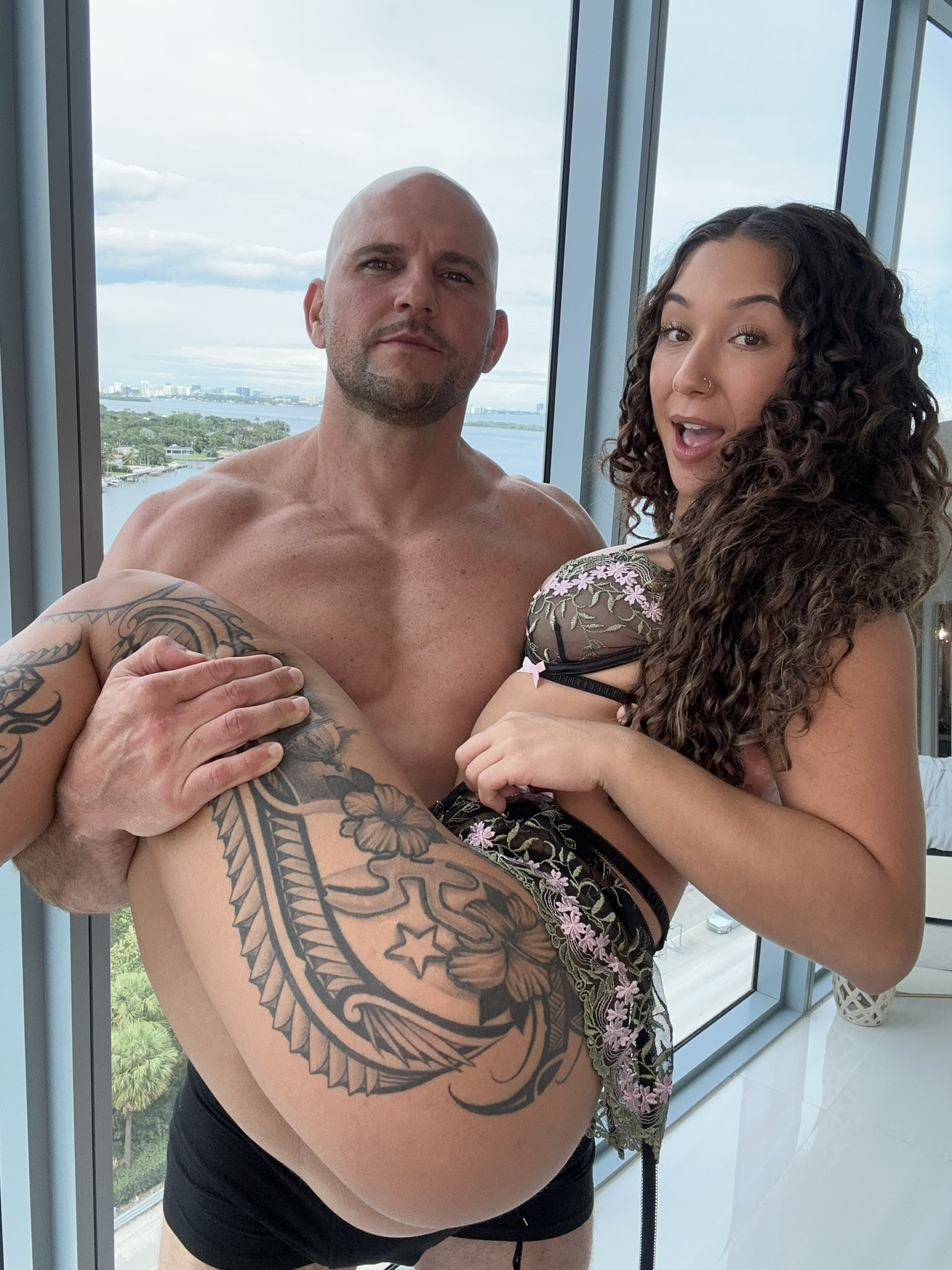 jmac on X: 🔥 🔥🔥 BRAND NEW video with @puertoricanlexy getting fucked  and folded into a Full Nelson 🥨 Free 2 Sub t.co8wYjvFREm6  t.coZvN0zj8zKz  X