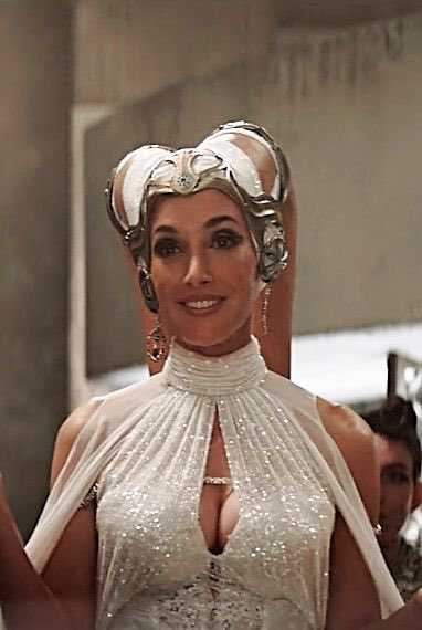 I’ve got almost everything I need to make Madame Garsa!!!

If you enjoy what I do, please support me on Ko-fi!  ko-fi.com/joecoltoncospl…