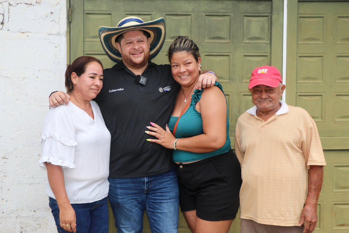 orlandobenitezm's tweet image. !El progreso para Córdoba no se detiene! A buen ritmo avanzan las obras de pavimentación en la zona urbana del municipio de Planeta Rica🚧

Los trabajos consisten en el mejoramiento alrededor de 2 km de vías urbanas en pavimento rígido en la cabecera del municipio, en Barrios…