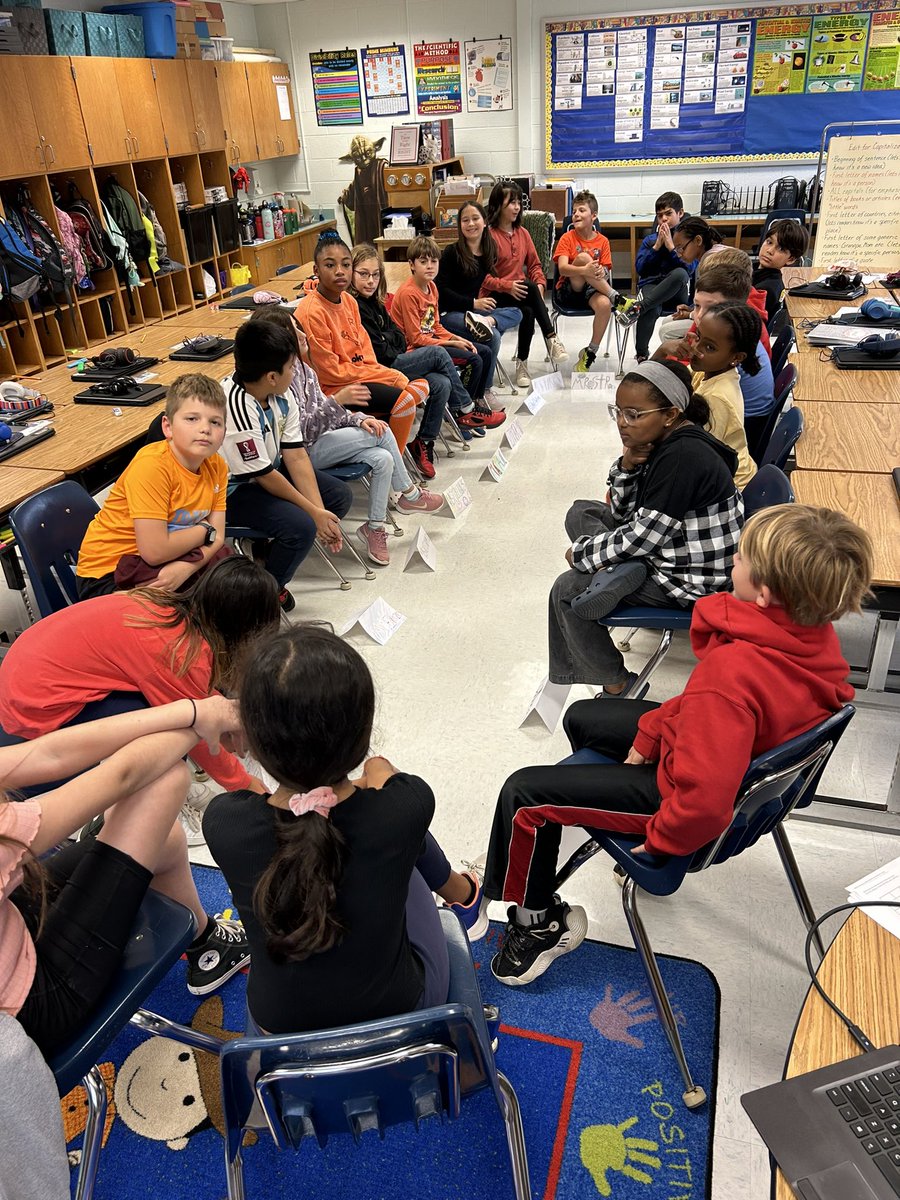 aart_michelle's tweet photo. Ms.Steib’s Colombia Cougars were awesome thinkers during their Socratic Seminar- listening to and discussing important energy concepts related to their Force and Motion Unit.  @fcpsaap @ColumbiaES_fcps @ColumbiaES_PTA https://t.co/aJdIEnlxrN