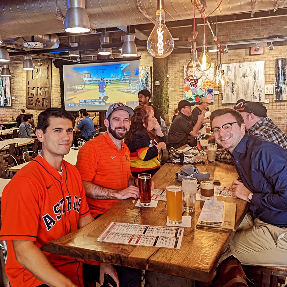 Come watch the Astros in Game 5 vs the hated Arlington Rangers! Did we mention the game and happy hour specials both start at 4 PM?! 🙌 🍻 🍷 ⚾️ #astros #alcs #rangers #mlb