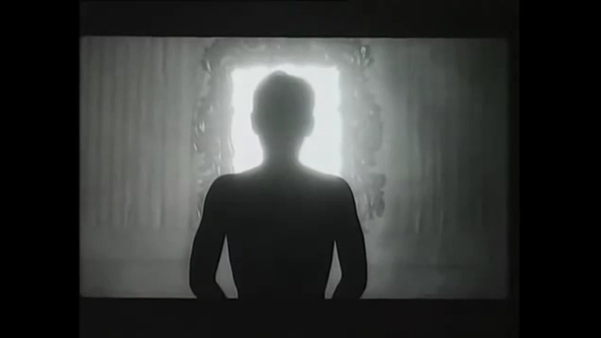 Niheaval's tweet photo. Alicia (1994, Jaume Balagueró) https://t.co/h4U5l6KQWT