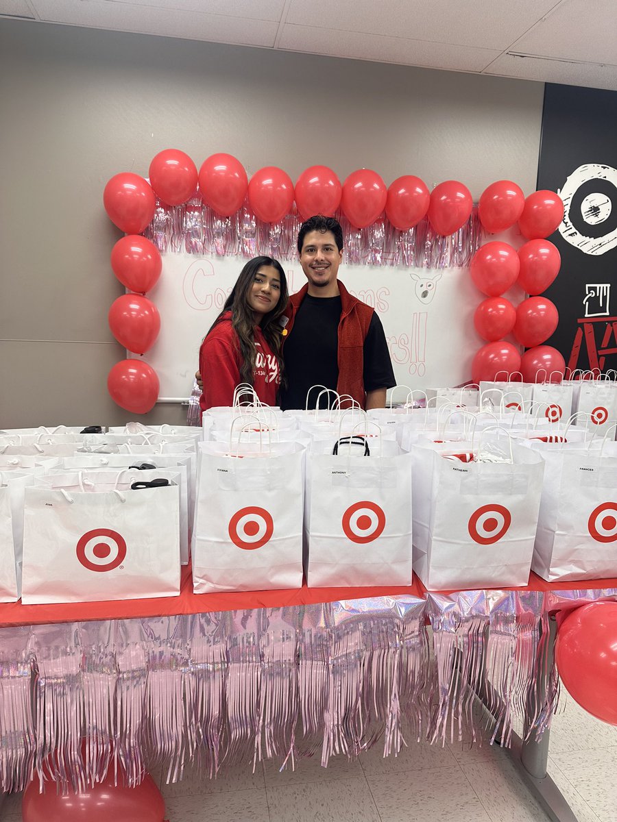 T1344 Team Training kick off was a successful eventful. Thank you all for joining us and we are ready to set the team up for success as we approach Q4. 🎯 #targetrego #oneteamonedream