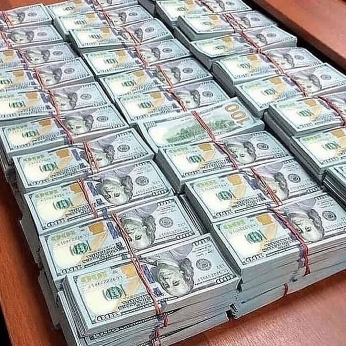 ⭐️ $1500 $ETH drop ⭐️

LIKE + Bell + RT